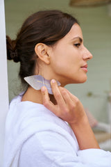 pro: gua sha