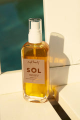 Sun: UV protective spray for natural hair