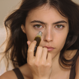 efficace : sérum concentré à effet liftant pour le contour des yeux